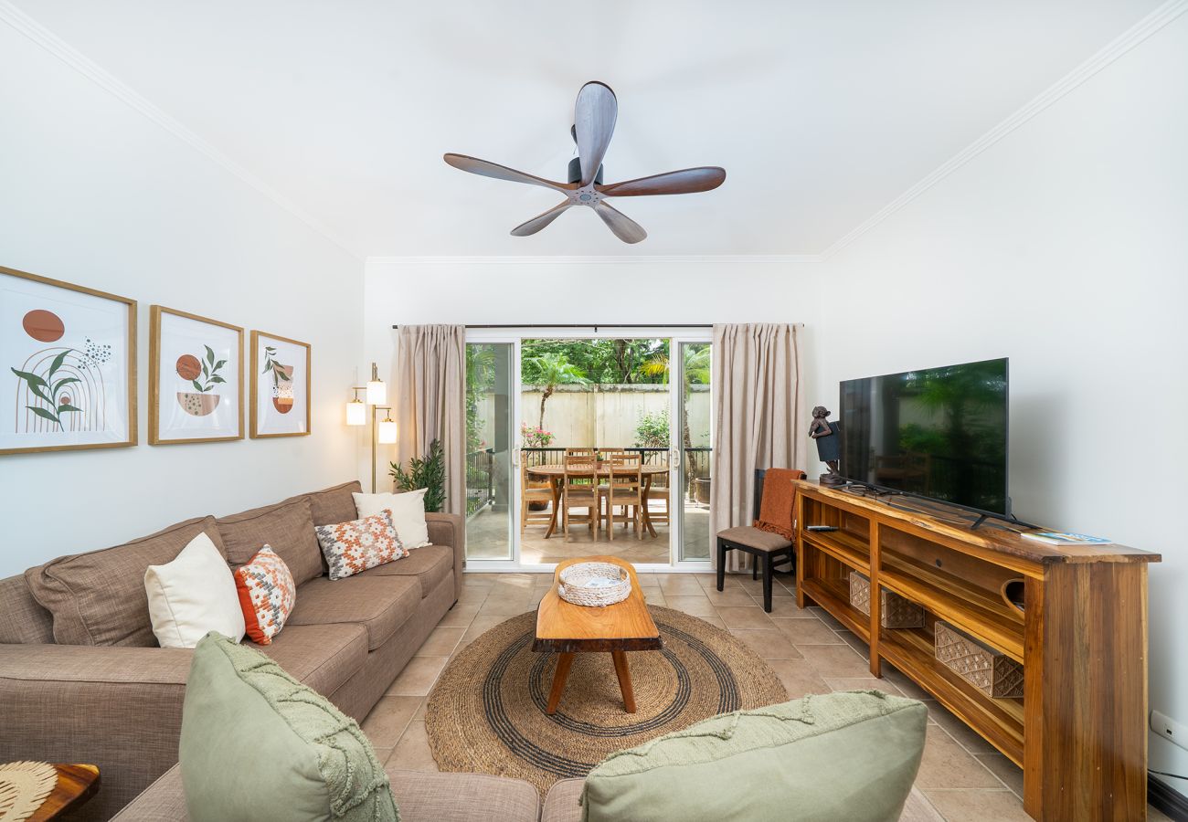 Residencial en Potrero - Ground-Floor Condo w/ Pool, Walk to Potrero Beach - Surfside Tower 101