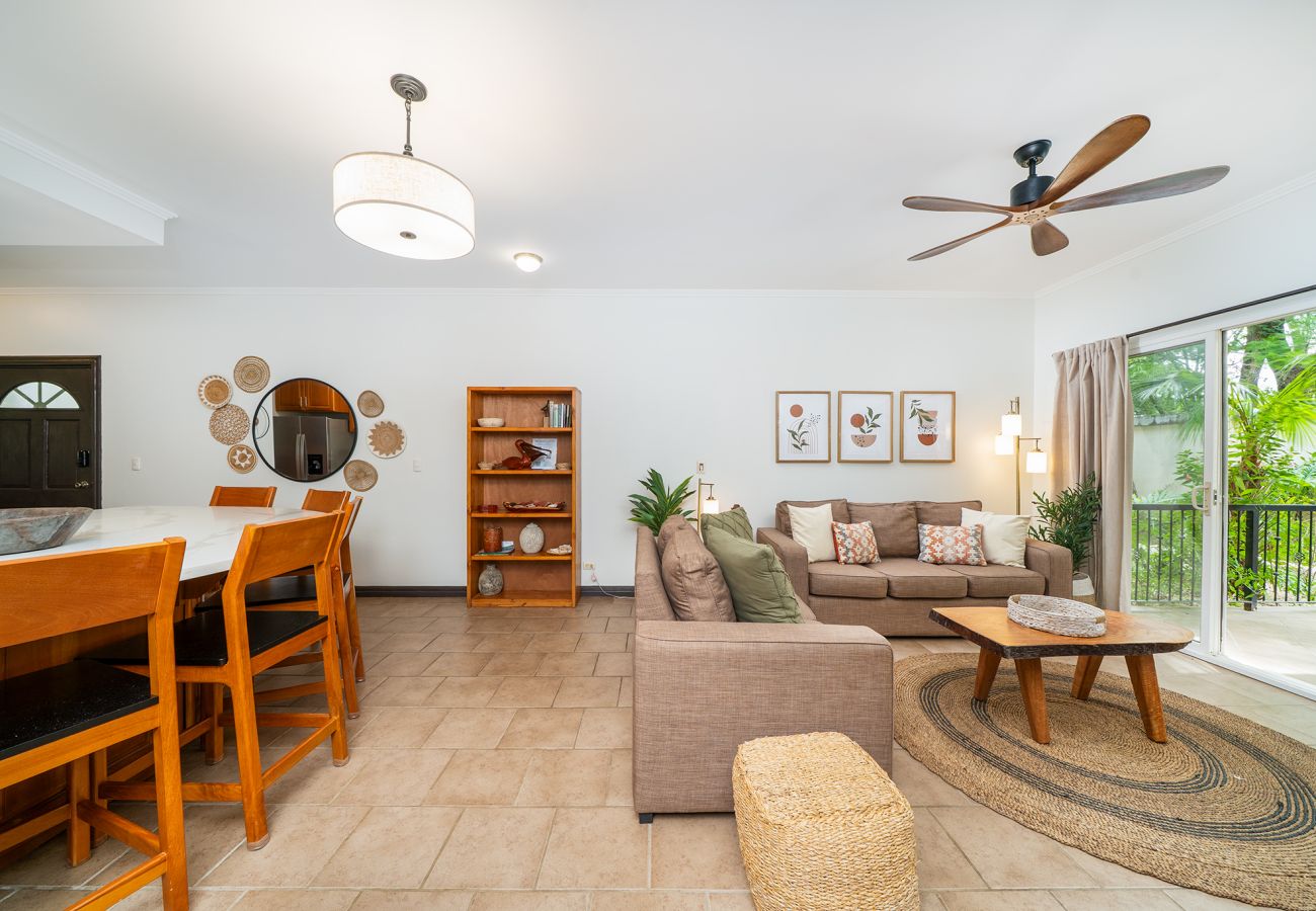 Residencial en Potrero - Ground-Floor Condo w/ Pool, Walk to Potrero Beach - Surfside Tower 101