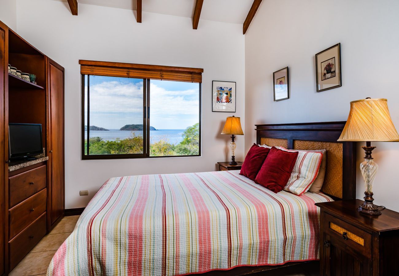 Casa adosada en Potrero - Ocean-View Townhouse | Pool | Walk to Playa Prieta – Villas Catalina 15