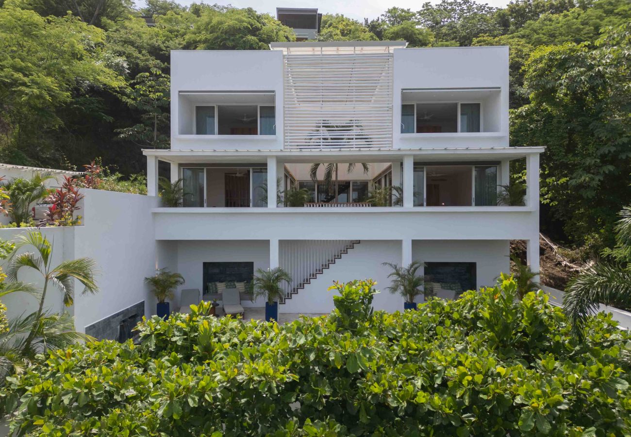 Casa en Playa Flamingo - Oceanview home in Mar Vista | 3 en-suite bedrooms  - Casa Cocobolo