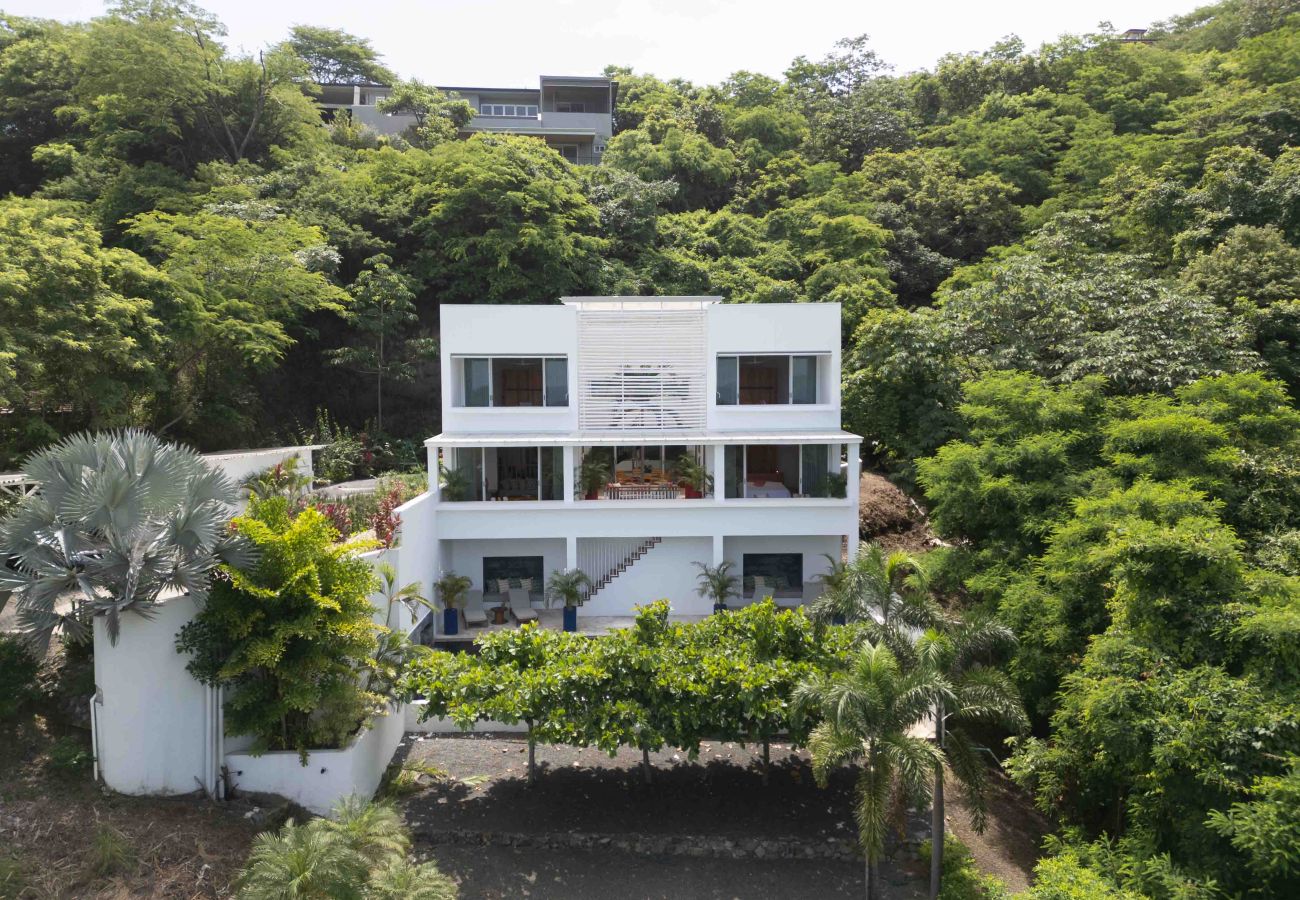 Casa en Playa Flamingo - Oceanview home in Mar Vista | 3 en-suite bedrooms  - Casa Cocobolo