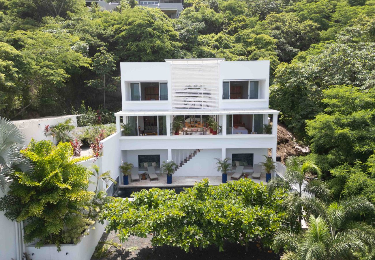 Casa en Playa Flamingo - Oceanview home in Mar Vista | 3 en-suite bedrooms  - Casa Cocobolo