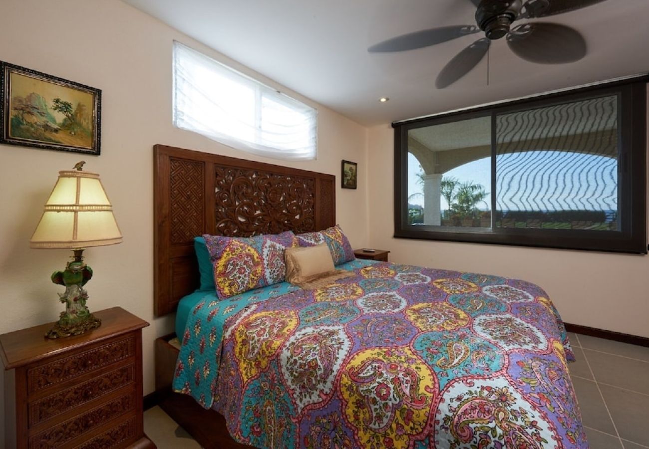 Villa in Potrero - Potrero Beachfront Villa with Pool & Private Chef - Casa Royal