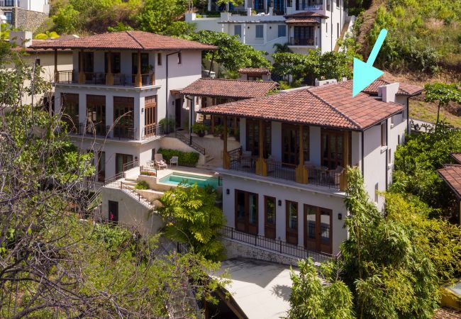 House in Las Catalinas - Oceanfront•Sleeps 6•Full Kitchen•BBQ•Pool•Balcony - Alouatta Guesthouse
