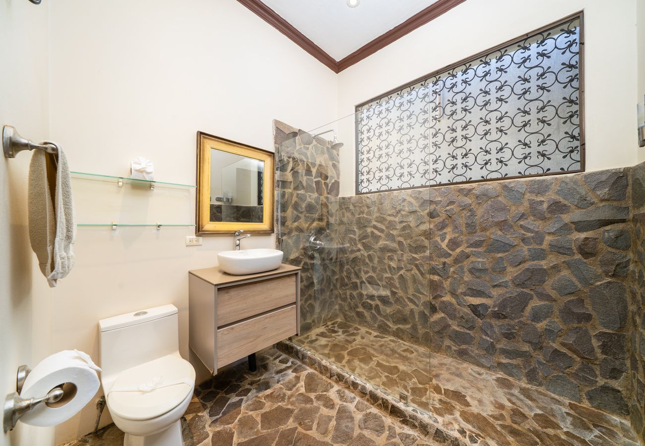 Villa in Potrero - Beachfront Estate | Private Chef, 9 BR, Sleeps 26 - Casa Taj