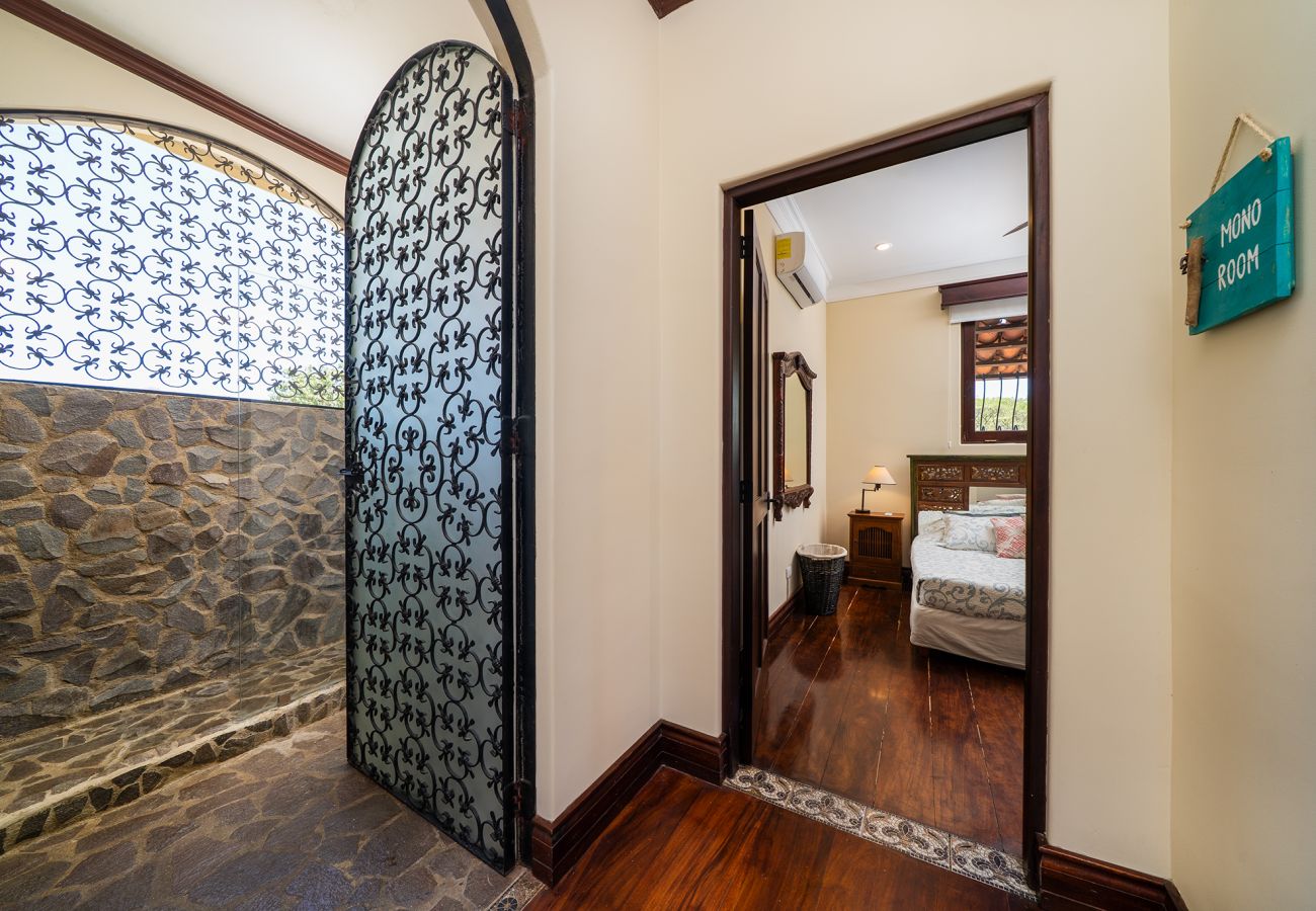 Villa in Potrero - Beachfront Estate | Private Chef, 9 BR, Sleeps 26 - Casa Taj