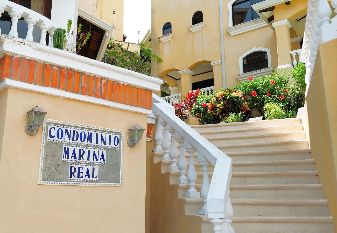 Condominium in Playa Flamingo - 150 m to Marina Flamingo•BBQ•Balcony•extra TV room - Flamingo Rose Vista