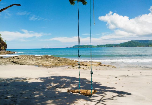 Condominium in Playa Flamingo - Flamingo Center: 2 BR condo w| gorgeous bay views - Punta Plata 521