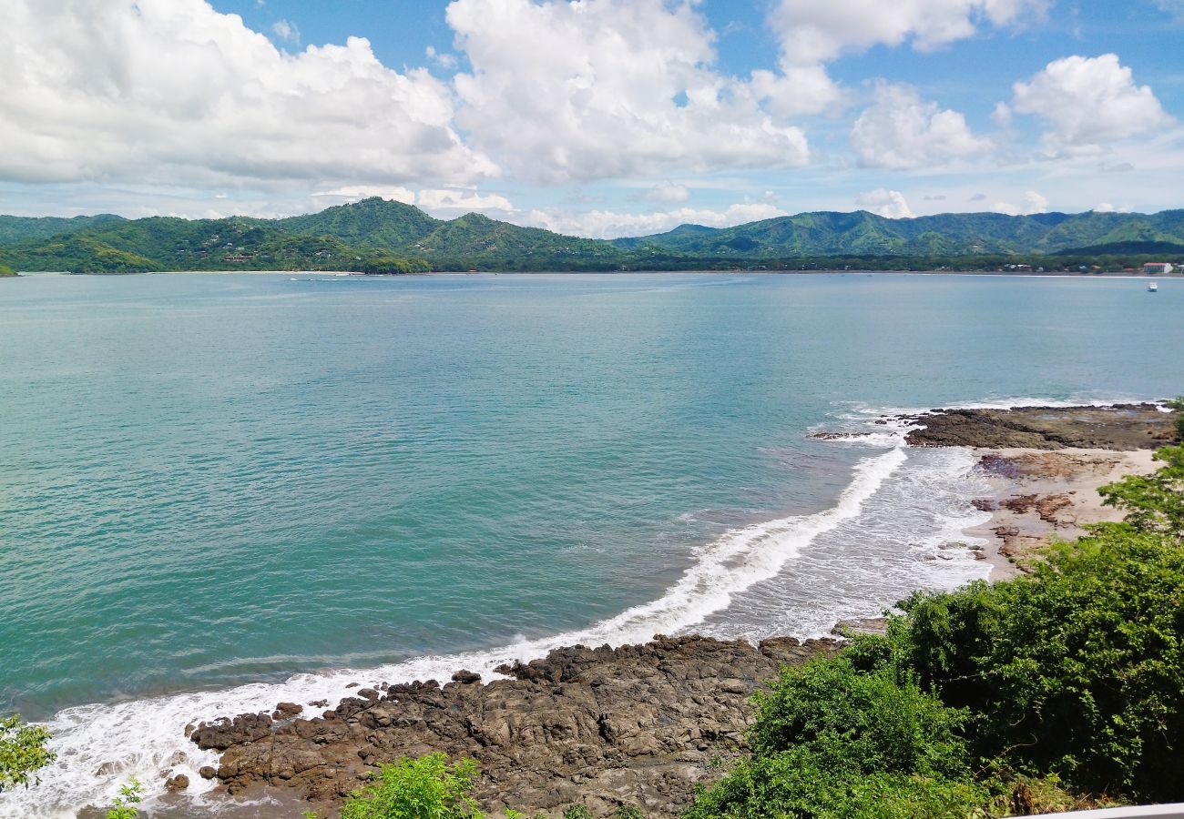 Condominium in Playa Flamingo - Flamingo Center: 2 BR condo w| gorgeous bay views - Punta Plata 521