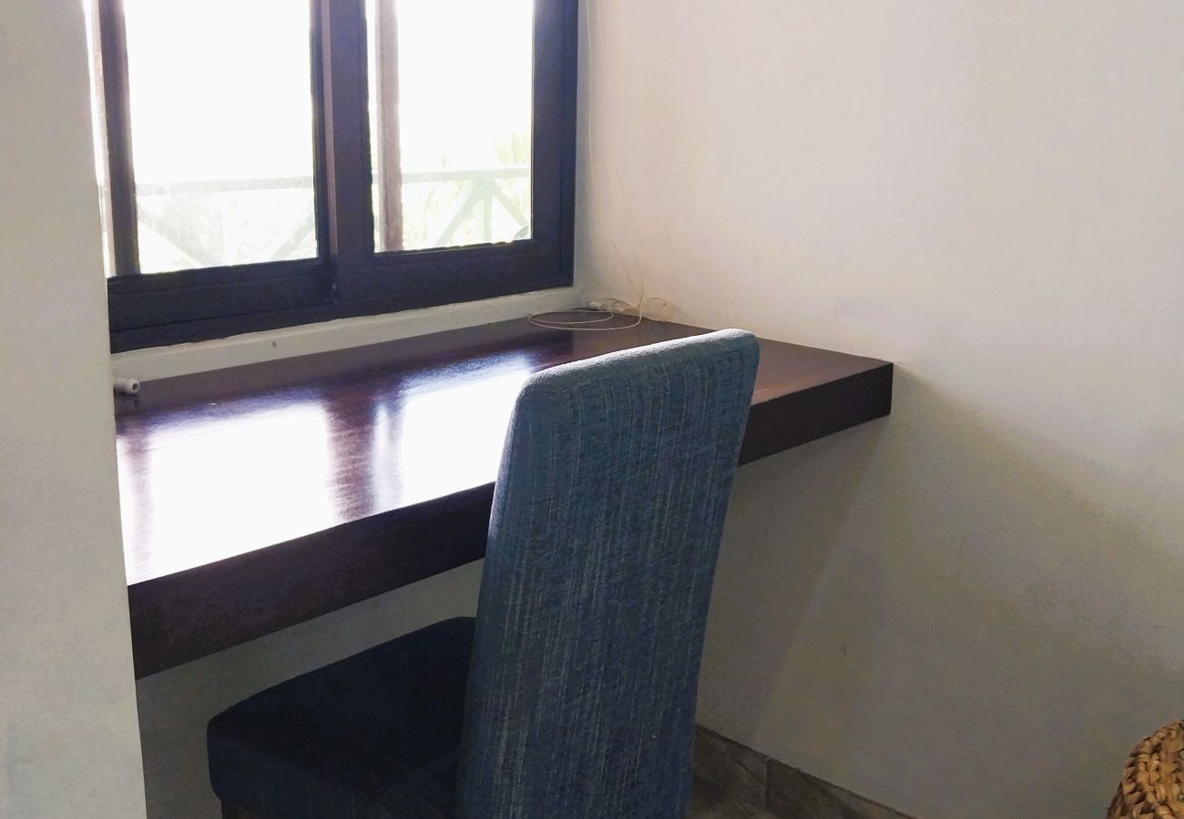 Condominium in Playa Flamingo - Flamingo Center: 2 BR condo w| gorgeous bay views - Punta Plata 521