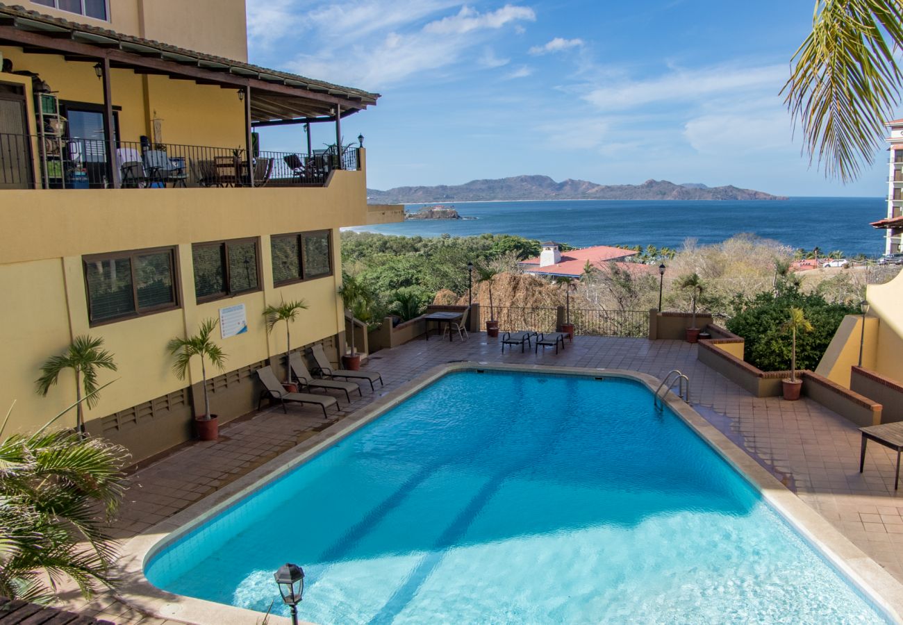 Condominium in Playa Flamingo - 5mins to Marina-Oceanview-Full Kitchen-Pool-AC-Gym – Presidential Suites 4