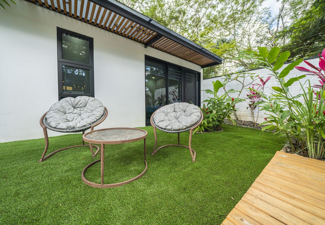 House in Potrero - 350m to beach - Guitar-shaped Pool – Kitchen - BBQ: Casa Guitarra
