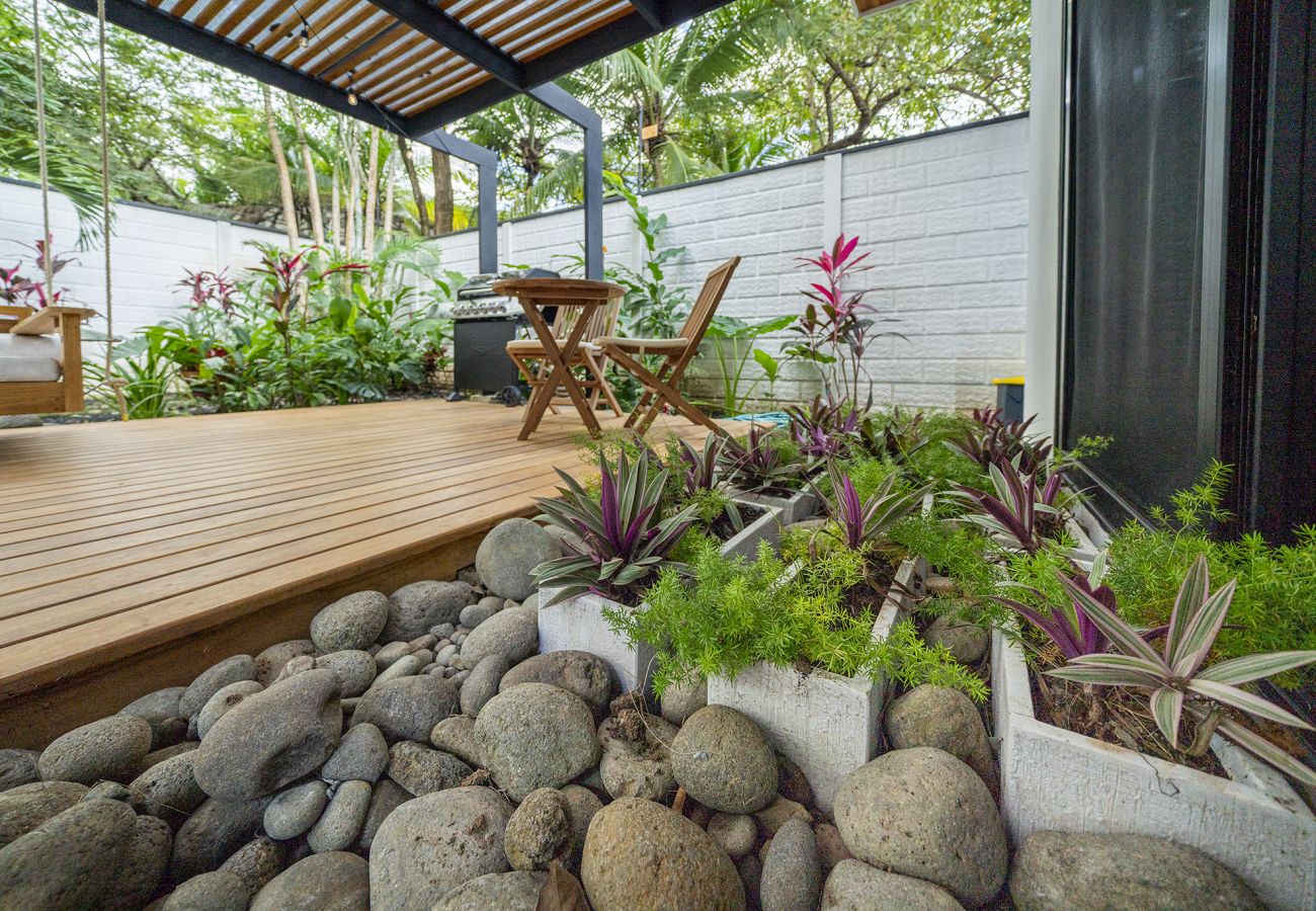House in Potrero - 350m to beach - Guitar-shaped Pool – Kitchen - BBQ: Casa Guitarra