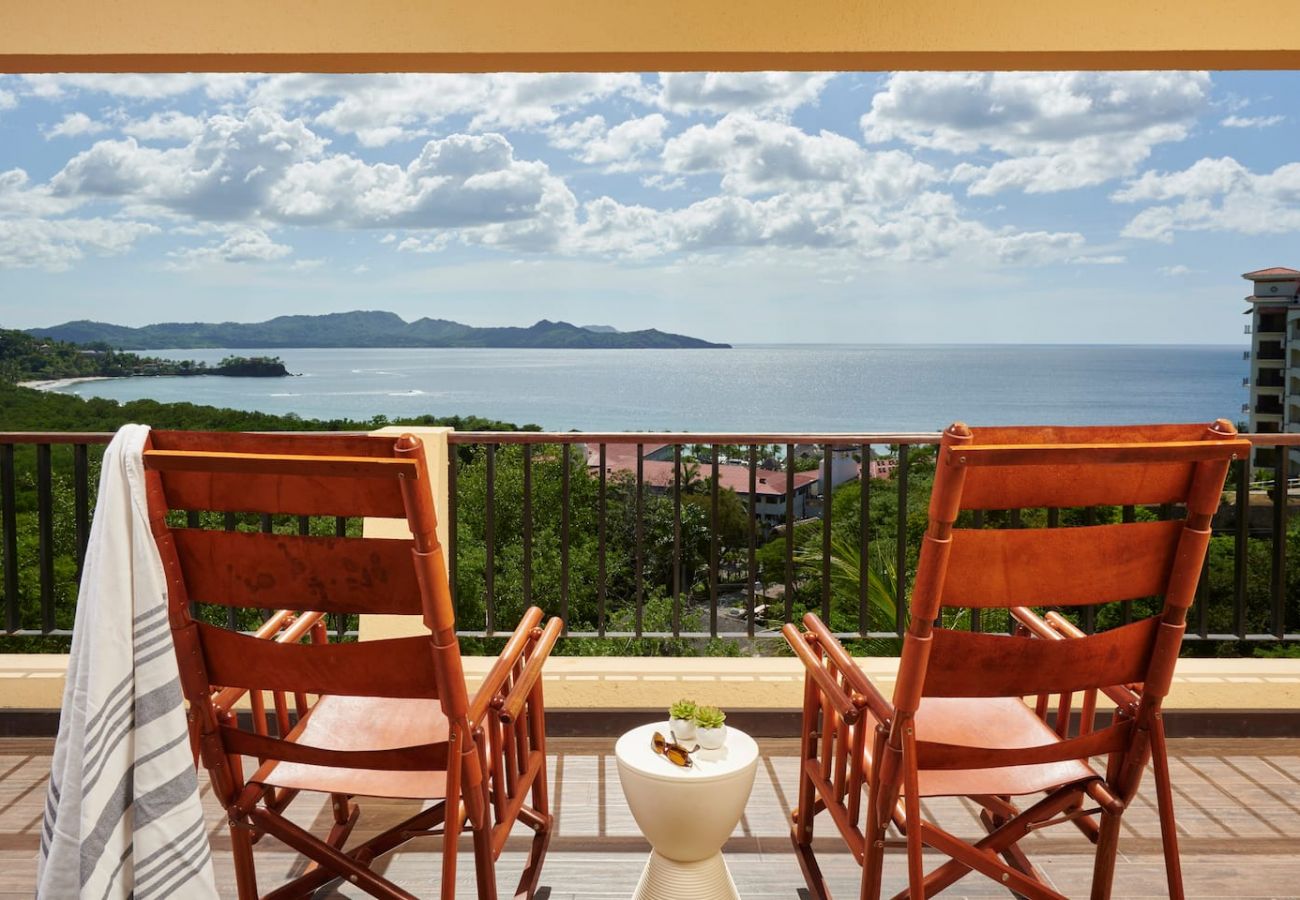 Condominium in Playa Flamingo - Playa Flamingo: Remote Working Paradise w| amazing views - Presidential Suites 19