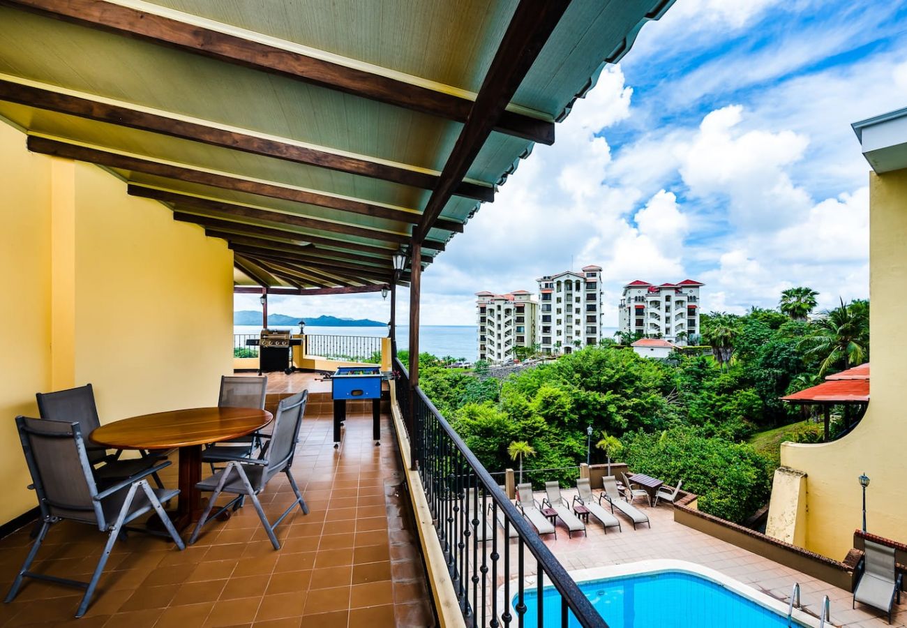 Condominium in Playa Flamingo - Playa Flamingo: beautiful spacious condo, everything in walking distance - Presidential Suites 17