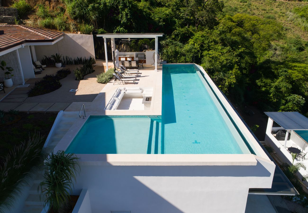 House in Playa Flamingo - 5BR home|Mar Vista|Ocean View, Pool, Deck|Fire Pit – Casa Ayla A