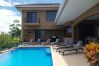 House in Potrero - Housekeeping•BBQ•Pool•4 TVs•Garden•Oceanview villa: Casa Sol Azul