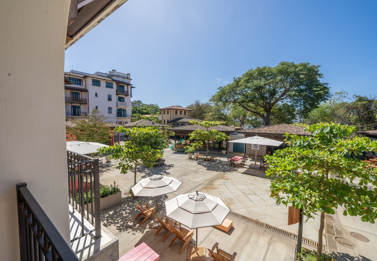 Condominium in Las Catalinas - Beach Club Included | 1 min to beach | sleeps 5 | Plaza Mercado 12