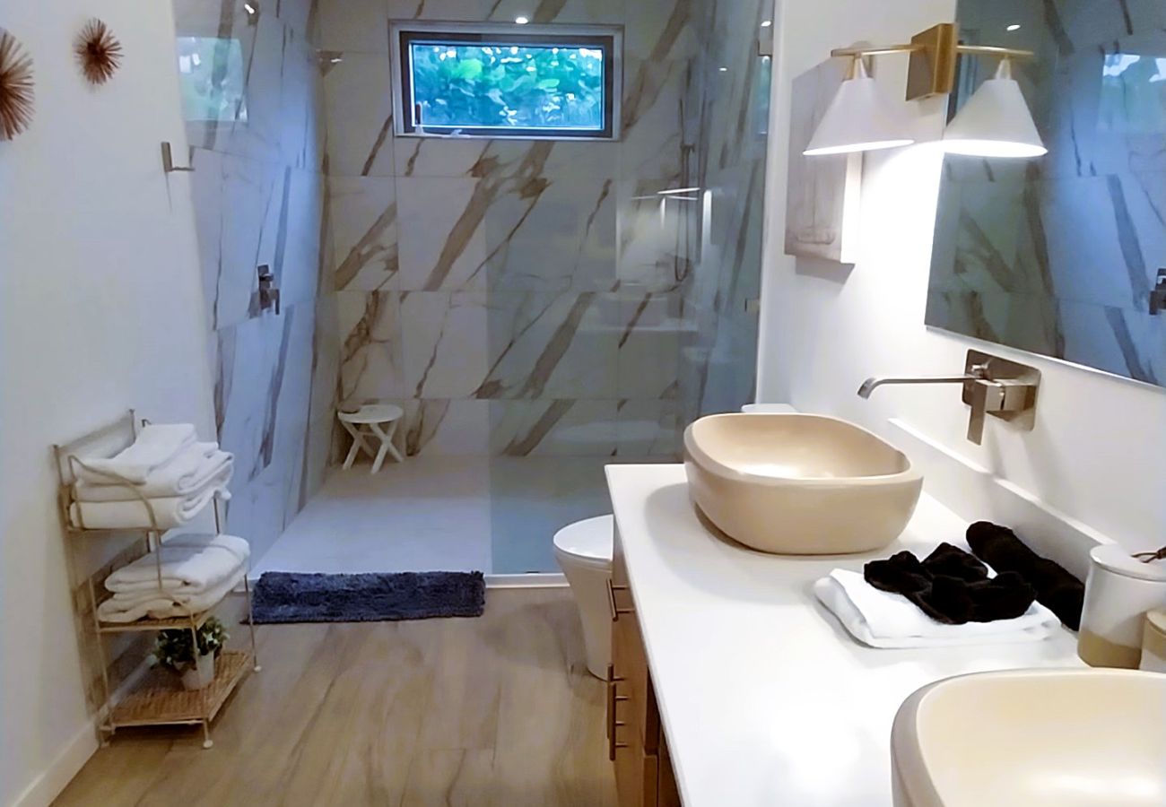 House in Potrero - 4-BR House near to Beach (5-min-walk) | Pool, BBQ - Casa Arribada