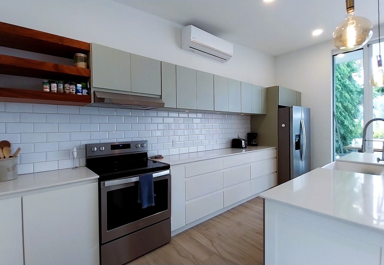 House in Potrero - 4-BR House near to Beach (5-min-walk) | Pool, BBQ - Casa Arribada