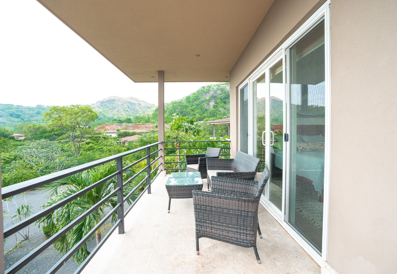 House in Playa Flamingo - Luxe 3BR home in Mar Vista: Casa Gran Vista