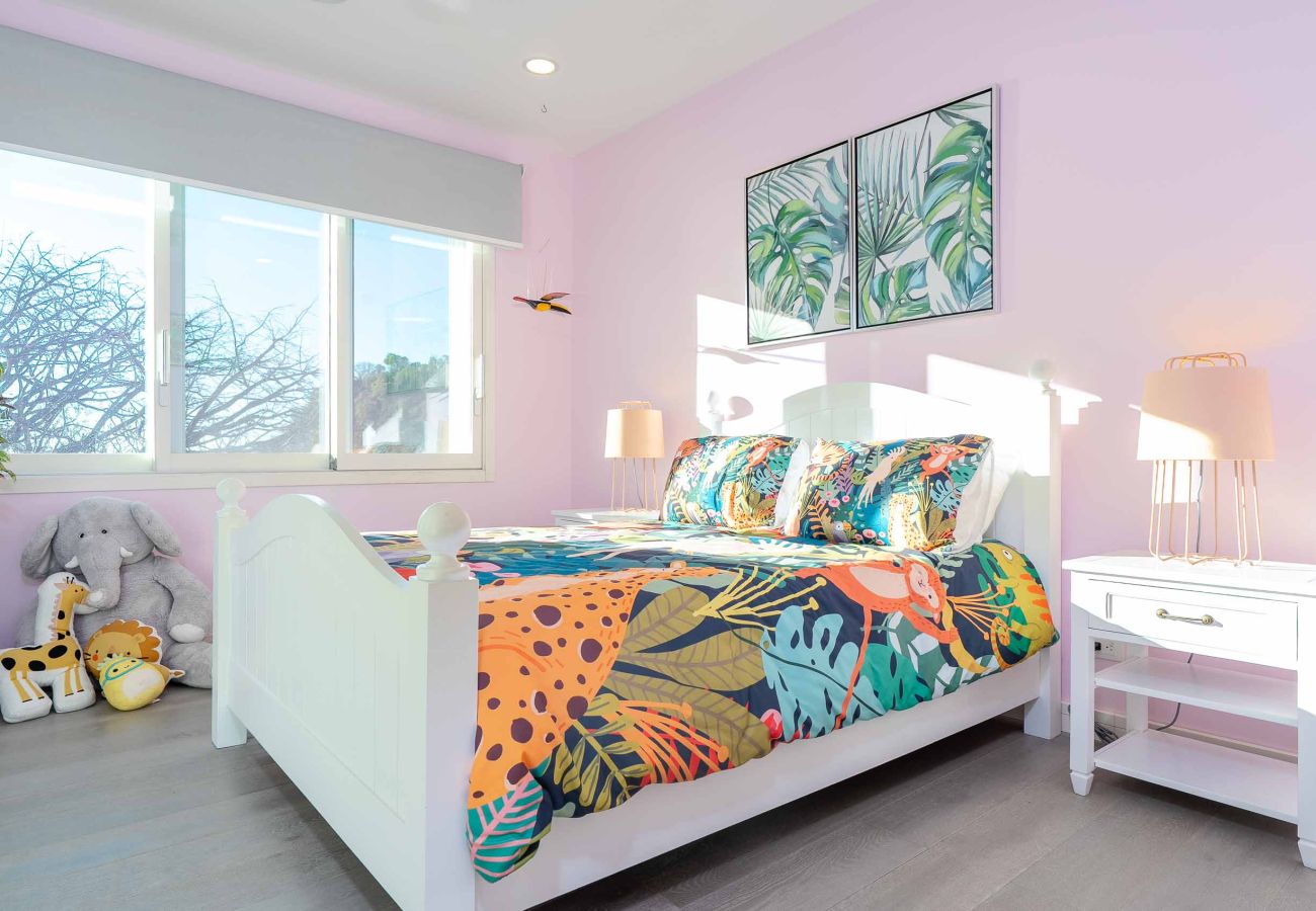 Villa in Playa Flamingo - Luxury Oceanfront Villa•Sunset Views•Beach Access - Casa Dos Monos