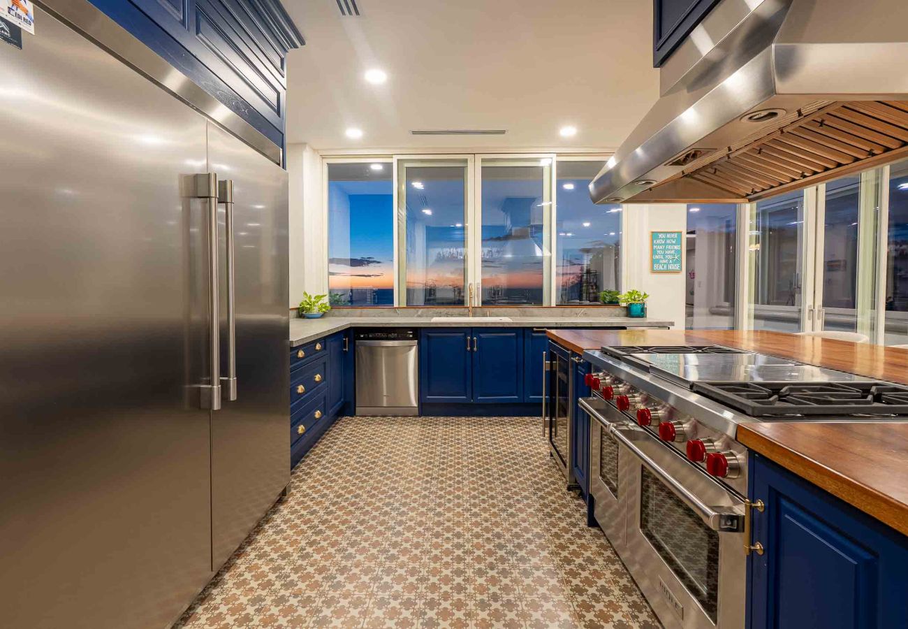 Villa in Playa Flamingo - Luxury Oceanfront Villa•Sunset Views•Beach Access - Casa Dos Monos