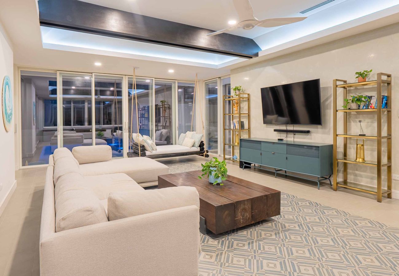 Villa in Playa Flamingo - Luxury Oceanfront Villa•Sunset Views•Beach Access - Casa Dos Monos