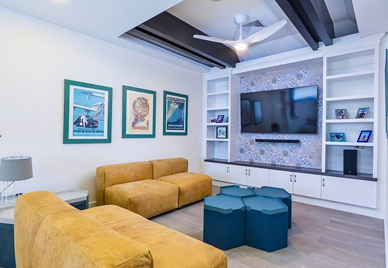 Villa in Playa Flamingo - Luxury Oceanfront Villa•Sunset Views•Beach Access - Casa Dos Monos